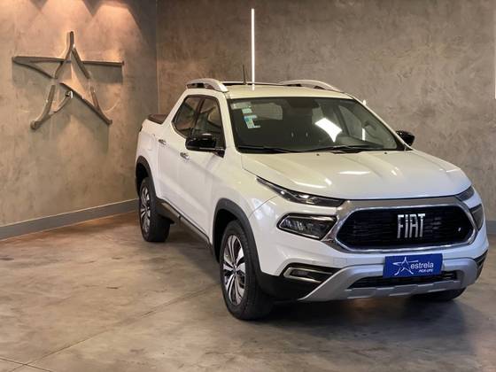 FIAT TORO 2.0 16V TURBO DIESEL VOLCANO 4WD AT9 FIAT TORO 2.0 16V TURBO DIESEL VOLCANO 4WD AT9